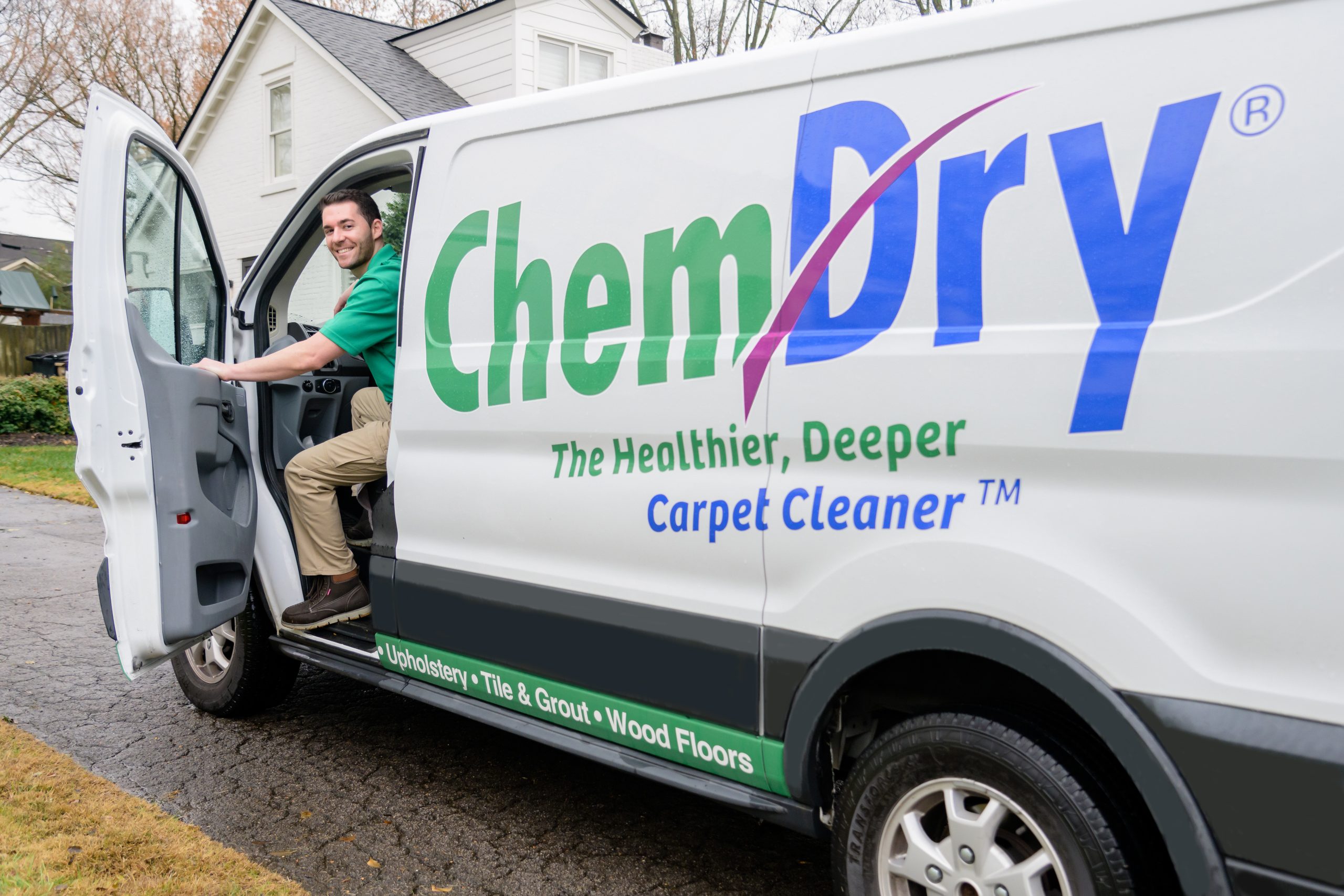 chem-dry carpet cleaning service van
